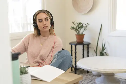 Auriculares estéreo Blackwire 8225 USB-C + Adaptador USB-C/A - Imagen 4