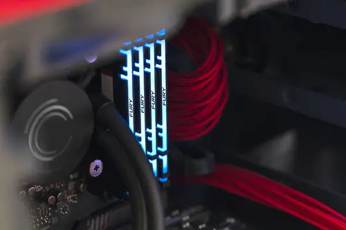 FURY 8 GB 4000 MT/s DDR4 CL19 DIMM Renegade RGB - Imagen 25