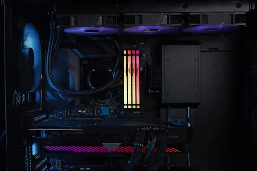 FURY Beast 16 GB 5200 MT/s DDR5 CL40 DIMM RGB - Imagen 7