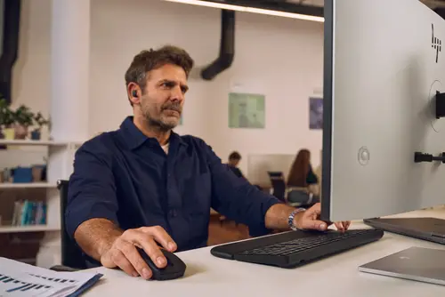 Combinación de teclado y ratón multidispositivo en modo dual con reposamanos 580C - Imagen 3