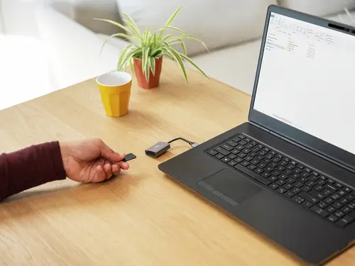 Dalyx lector de tarjeta USB 3.2 Gen 1 (3.1 Gen 1) Aluminio - Imagen 8