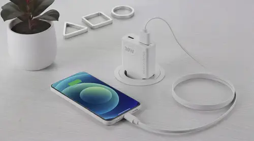 MDGAN30W cargador de dispositivo móvil Blanco - Imagen 7