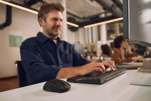 Combinación de teclado y ratón multidispositivo en modo dual con reposamanos 580C - Imagen 4