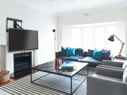 Soporte de pared para TV abatible de 43"-70 - Imagen 8
