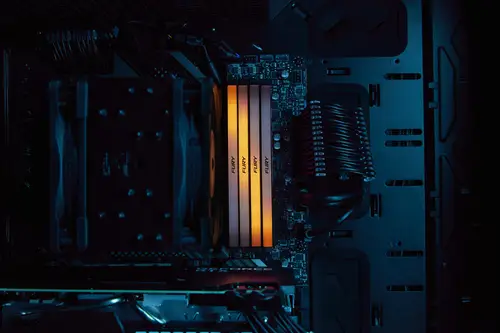 FURY 8 GB 4000 MT/s DDR4 CL19 DIMM Renegade RGB - Imagen 14