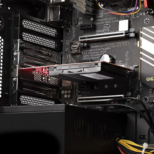 Tarjeta Adaptador U.3 a PCIe - Adaptador PCIe 4.0 x4 para SSDs U.3 NVMe de 2,5" - Tarjeta de Expansión PCI Express SFF-TA-1001 - se Ajusta a TAA - Imagen 8