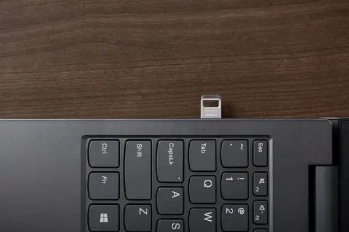 DataTraveler 256GB Micro 200MB/s Metal USB 3.2 Gen 1 - Imagen 10