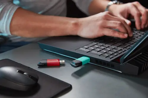 DataTraveler 128GB USB3.2 Gen1 Exodia M (Negro + Rojo) - Imagen 13