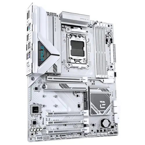 B850 EAGLE WIFI7 ICE Placa base - Procesadores AMD Ryzen serie 9000, VRM digital de 8+2+2 fases, hasta 8200 MHz DDR5 (O.C.), 1x M.2 PCIe 5.0 + 2x M.2 PCIe 4.0, Wi-Fi 7, LAN 2.5 GbE, USB 3.2 Gen 2 - Imagen 3