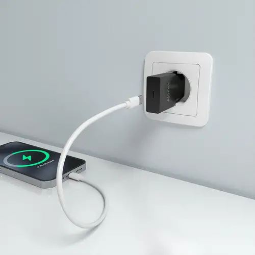 Cargador Ultra Delgado GaN 30W, 1xUSB-C PD3.0, Negro - Imagen 6