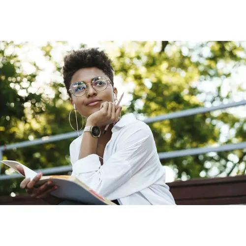 7000 3,35 cm (1.32") AMOLED Digital Pantalla táctil Blanco - Imagen 6