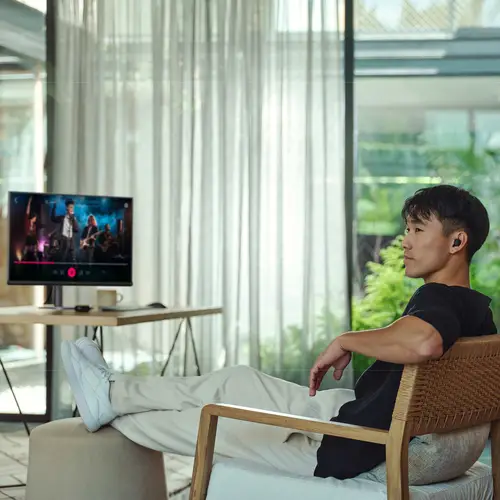 OmniStudio X All-in-One Desktop Next Gen AI 32-c1009ns PC Copilot+ PC Intel Core Ultra 7 258V 80 cm (31.5") 3840 x 2160 Pixeles PC todo en uno 32 GB LPDDR5x-SDRAM Windows 11 Home Wi-Fi 7 (802.11be) Plata - Imagen 13