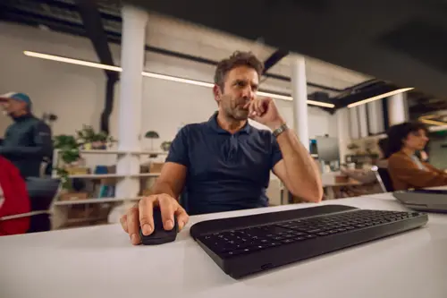 Combinación de teclado y ratón multidispositivo en modo dual con reposamanos 580C - Imagen 5