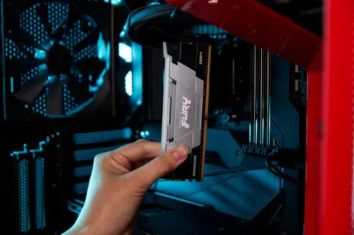 FURY 8 GB 4000 MT/s DDR4 CL19 DIMM Renegade RGB - Imagen 13