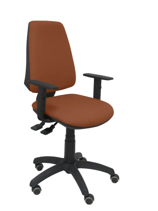 Silla Elche S bali marrón brazos regulables ruedas de parquet