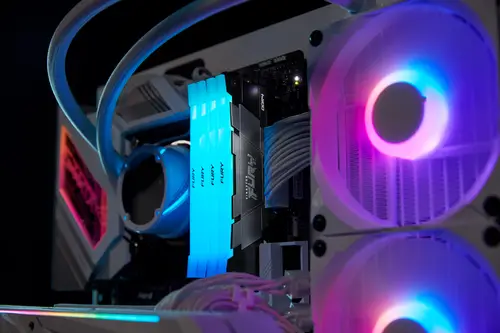 FURY 8 GB 4000 MT/s DDR4 CL19 DIMM Renegade RGB - Imagen 12