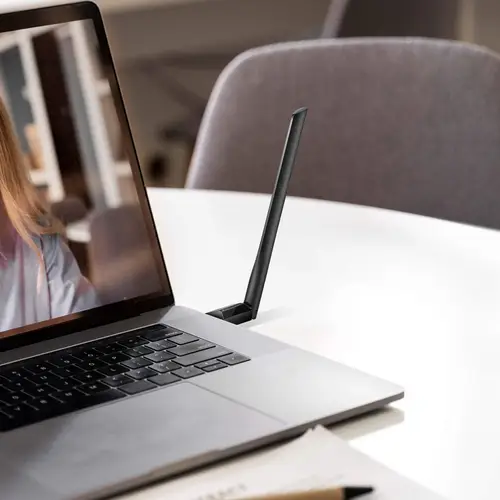 AX1800 WLAN 1201 Mbit/s - Imagen 4