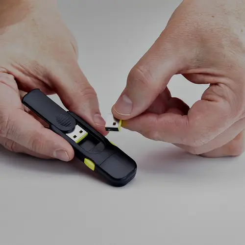 Tapones de Bloqueo USB-A de Repuesto con Pestillo - Paquete de 25 - Para USB-A-PORT-BLOCKER - Tapones Antipolvo A Presión - Reutilizables - Para Ordenadores - Imagen 3
