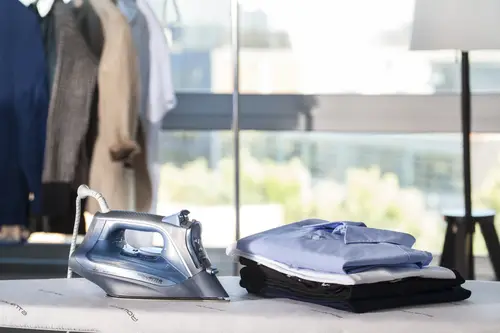 DW4308 Plancha a vapor Suela Microsteam 300 Láser 2500 W Azul, Blanco - Imagen 4