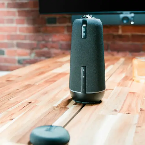 Micrófono de expansión para Meeting Owl 4+ y Meeting Owl 3: amplíe el alcance del audio en espacios más grandes en 8 pies (2,5 metros) en la dirección del micrófono. - Imagen 2