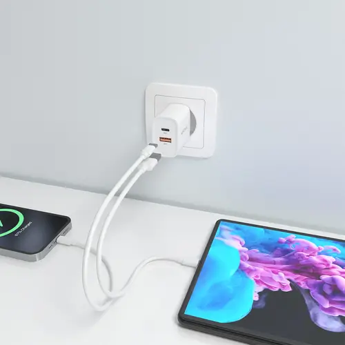 Cargador GaN 30W, 1xUSB-C PD3.0 QC4.0, 1xUSB-A QC3.0, Blanco - Imagen 5