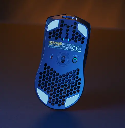 Model O Wireless ratón Juego mano derecha RF inalámbrico Óptico 19000 DPI - Imagen 10
