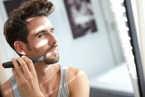 MULTIGROOM Series 1000 MG1100/16 Perfilador de barba potente y preciso - Imagen 34