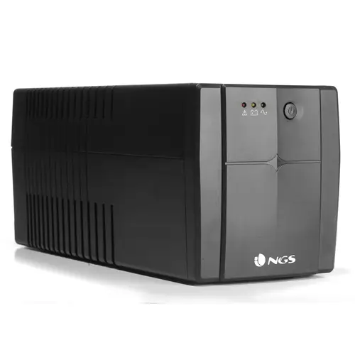 FORTRESS 1500 V2 En espera (Fuera de línea) o Standby (Offline) 1,2 kVA 720 W 3 salidas AC - Imagen 1