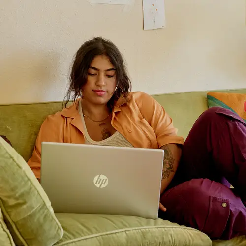 15-fd0061ns Intel® Core i7 i7-1355U Portátil 39,6 cm (15.6") Full HD 8 GB DDR4-SDRAM 512 GB SSD Wi-Fi 6 (802.11ax) Windows 11 Home Plata - Imagen 8