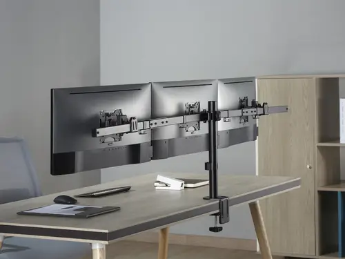 Soporte articulado de sobremesa para triple monitor de 17"-32 - Imagen 8