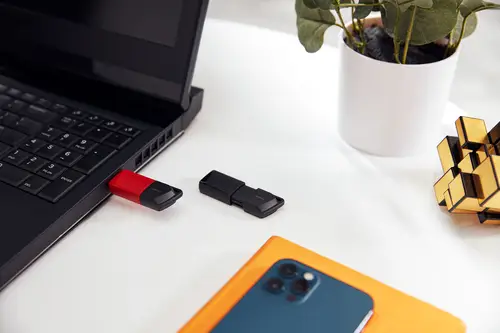 DataTraveler 128GB USB3.2 Gen1 Exodia M (Negro + Rojo) - Imagen 14