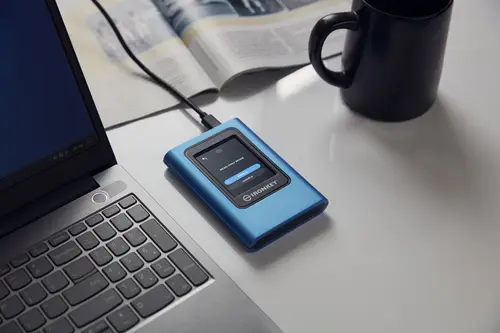 IronKey 1920GB Vault Privacy 80 XTS-AES 256-bit SSD externo cifrado - Imagen 17