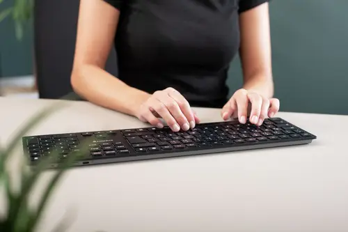 KW 9100 SLIM teclado Universal RF Wireless + Bluetooth QWERTY Español Negro - Imagen 9