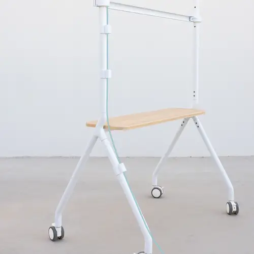 iLOVE Soporte de Suelo con Ruedas para Pantalla 49"-80", Blanco y Haya - Imagen 5