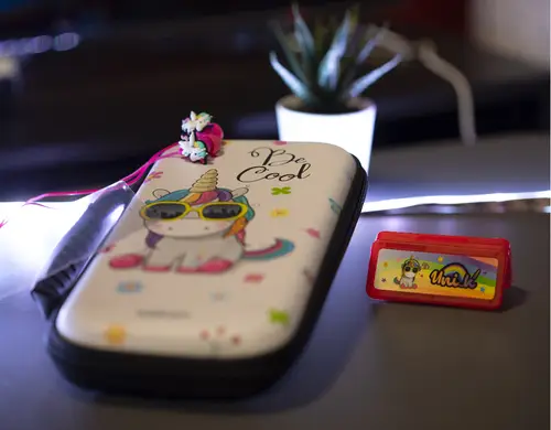 Unik Be Cool Funda protectora rígida Nintendo Multicolor - Imagen 3