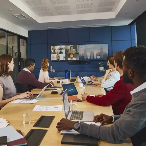 Barra de vídeo multifunción Studio X72 con kit de controlador TC10 - Imagen 4