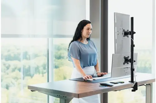 Brazo vertical para dos monitores - Imagen 9