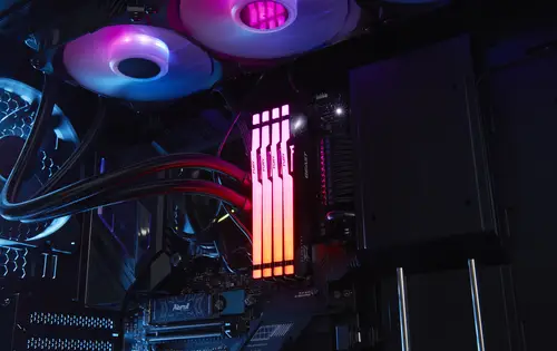 FURY Beast 32 GB 5600 MT/s DDR5 CL40 DIMM RGB - Imagen 10