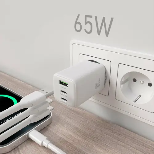 Cargador Gan 65W, 2xUSB-C PD3.0 QC4.0, 1xUSB-A QC3.0, Blanco - Imagen 5