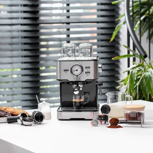 01.249412.01.001 Máquina de Espresso y cápsulas - Imagen 18