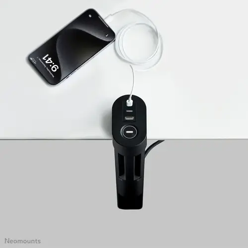 DS22-840BL6 Regleta de sobremesa con abrazadera y puertos USB-C y USB-A - carga rápida - Imagen 8