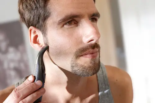 MULTIGROOM Series 1000 MG1100/16 Perfilador de barba potente y preciso - Imagen 36