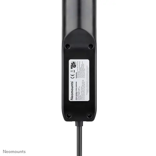 DS22-840BL6 Regleta de sobremesa con abrazadera y puertos USB-C y USB-A - carga rápida - Imagen 10