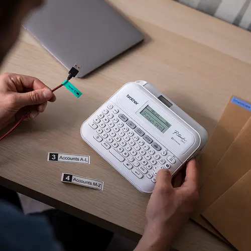 PT-D410 impresora de etiquetas Transferencia térmica 180 x 180 DPI 20 mm/s Alámbrico TZe QWERTY - Imagen 2