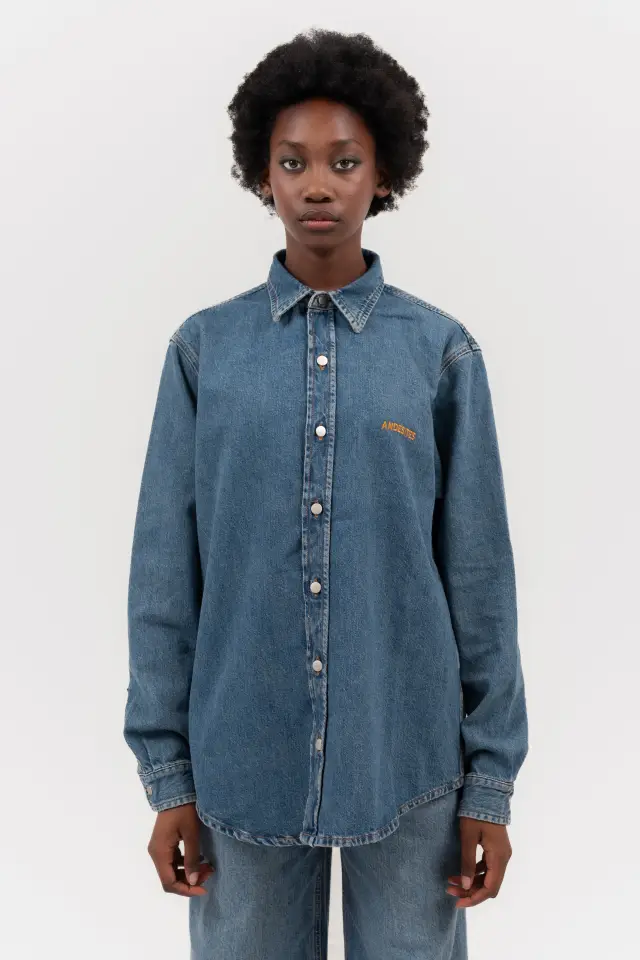LA CHEMISE VANITE