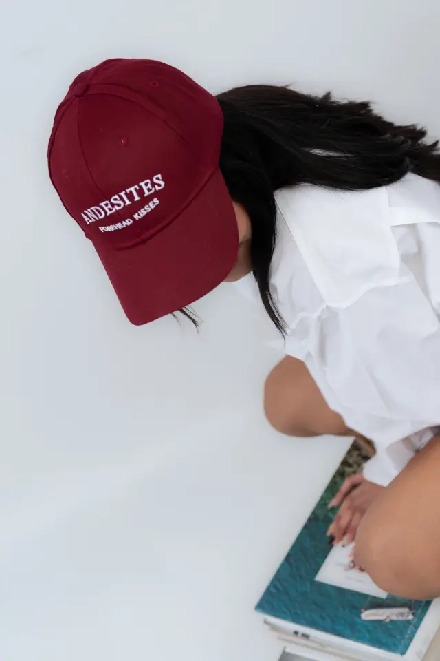 Gorra Forehead Kisses