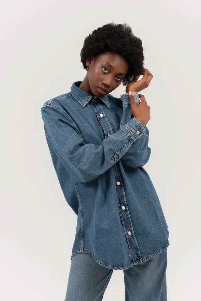 LA CHEMISE VANITE